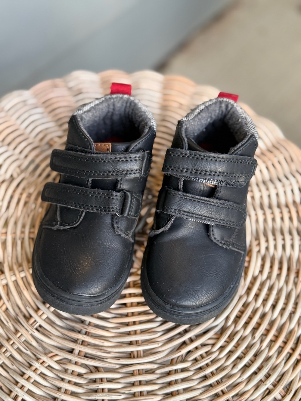 Cat & Jack Toddler Boys Black Double Strap High Top Shoes Size 6